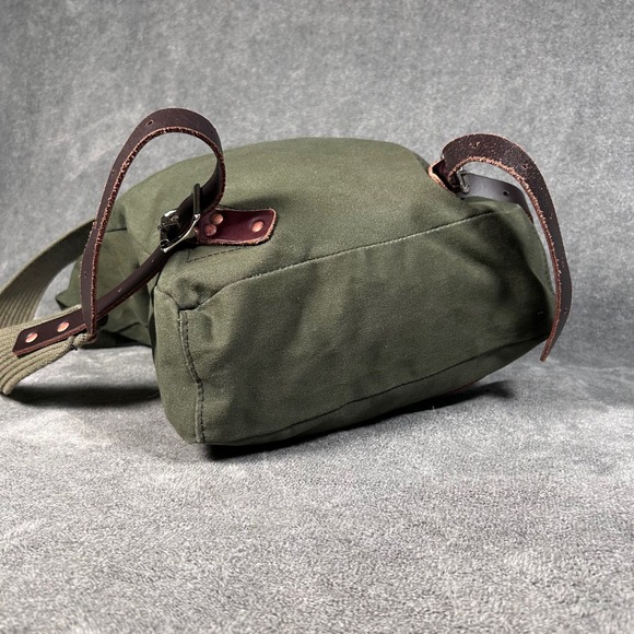 Duluth Pack Roll-Top Backpack Green Canvas Leather Trim Heavy Duty Made USA - Picture 11 of 16
